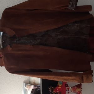 Jacket suede with glossy animal print reversable